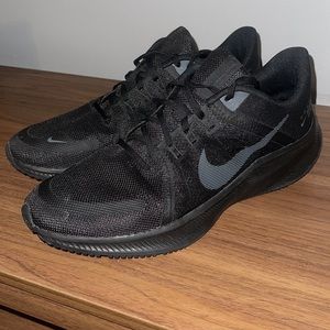 Nike Quest 4